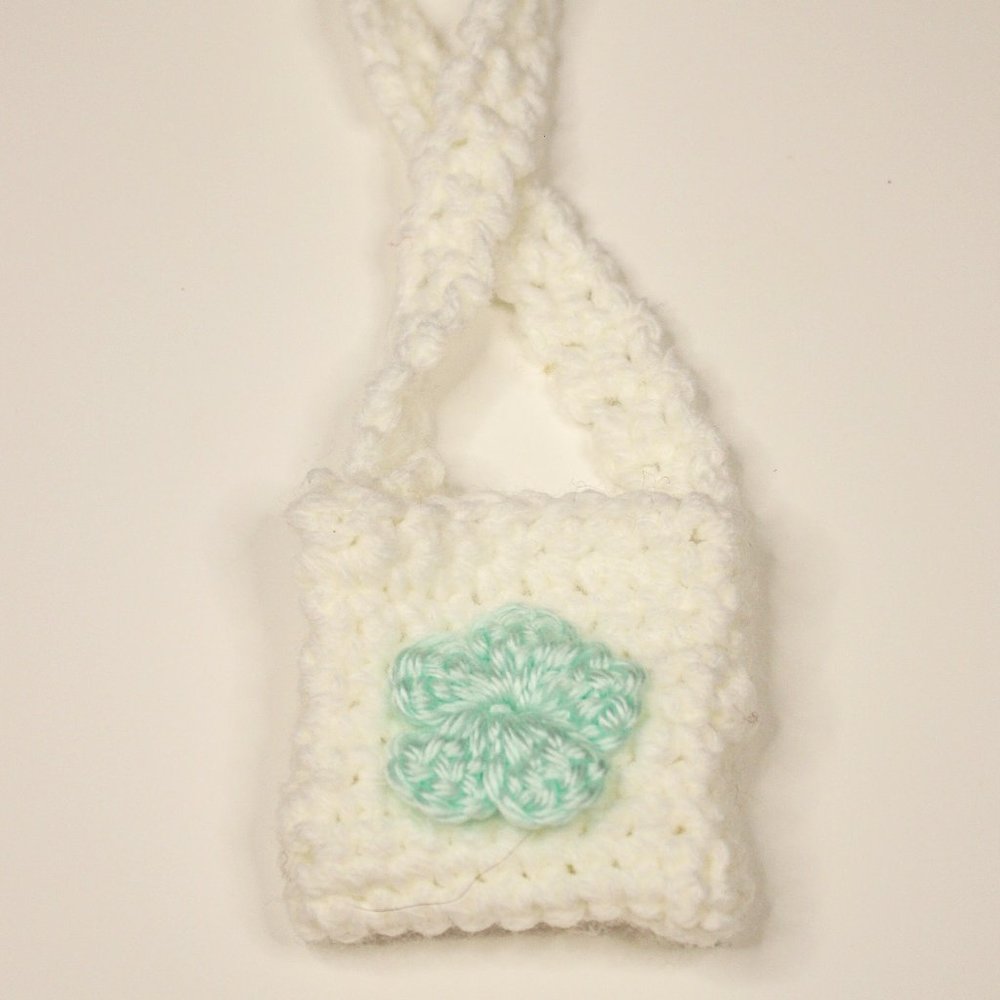 White Crossbody  with Blue Flower Purse For Amigurimi Dolls